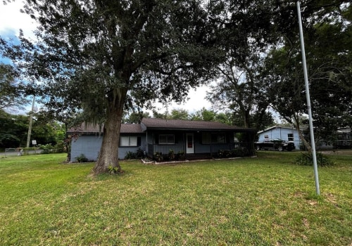 The Rich History of Baptist Associations in Valrico, Florida